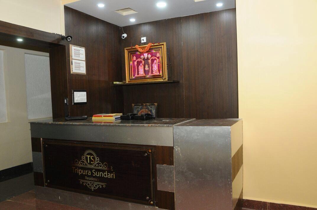 Готель Tripura Sundari Residency Madanapalle Екстер'єр фото