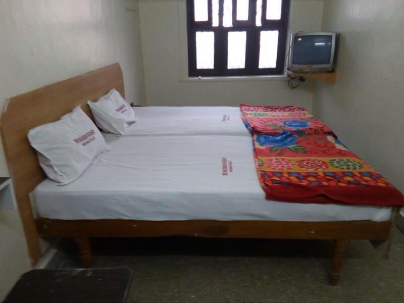Готель Tripura Sundari Residency Madanapalle Екстер'єр фото